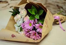 Букет цветов из:  Розы и Хризантемы #REPLACE_PRED# Степановке
